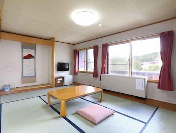 Shigaichii Hotel Yamanouchi  Ngoại thất bức ảnh
